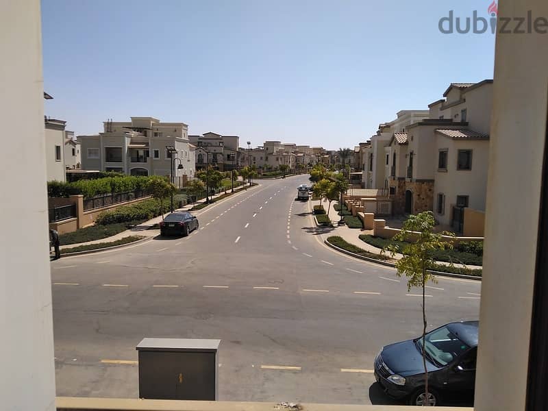 Twinhouse fully finished for rent best location in Mivida | Emaar 1