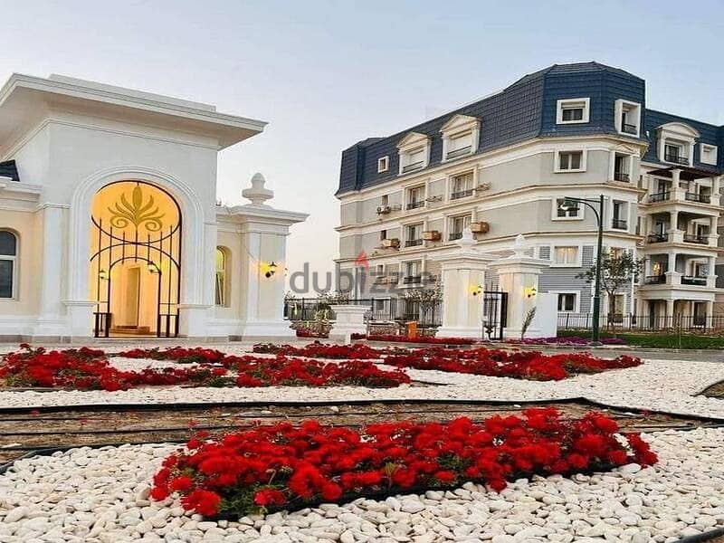 Apartment 230 meters for sale, Corner View Lagoon, in Aliva Mountain View Compound, Mostaqbal City, next to Madinaty, in installments 27