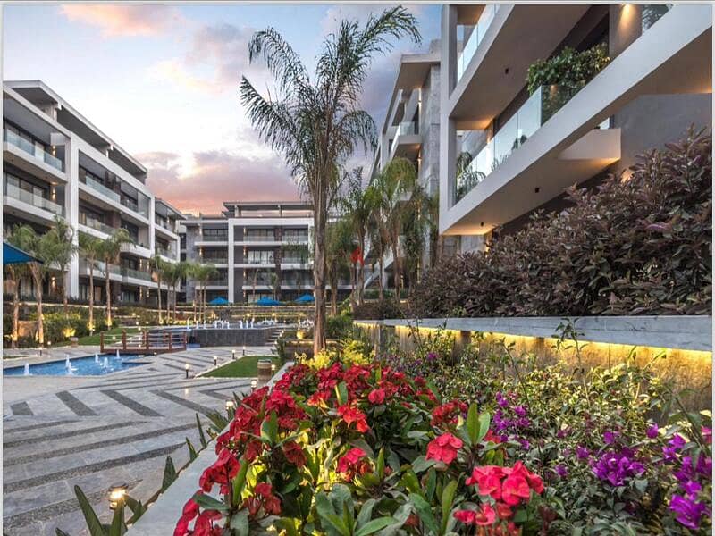Garden Apartment 275m Ready To Move 20%Dp Lavist patio Casa Alshrouk /شقه بجاردن 275م للبيع في لافيستا الباتيو كازا الشروق مقدم 20% 3