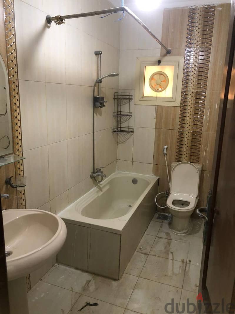 Apartment for rent with kitchen, Al-Narges Settlement, buildings near Mohamed Naguib axis and Al-Mustafa Mosque With a garden With private entrance 9