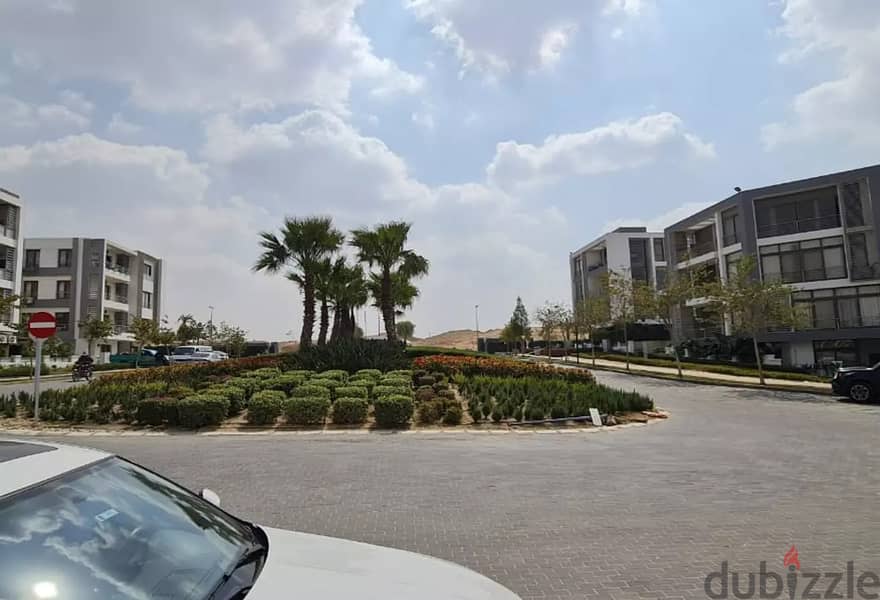 apartment in Taj City Compound in front of Cairo Airport, in installments over 8 years and discounts of up to 70% 3