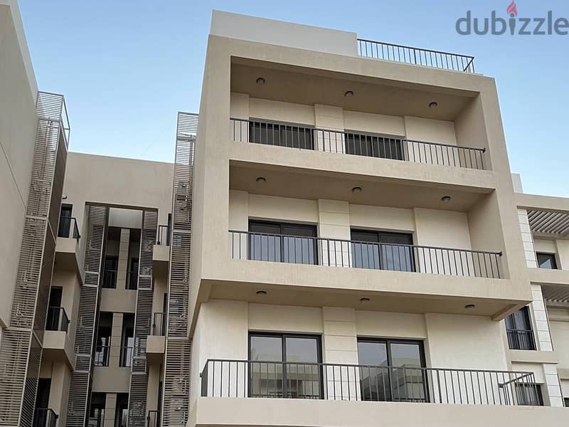 Apartment for sale New cairo fully finished Compound Fifth Square Al Marasemشقة 149متر للبيع في التجمع الخامس متشطبة بالكامل كمبوند فيفث سكوير المراسم 2
