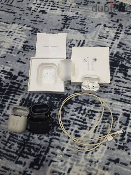 Apple Airpods 2 like new 3