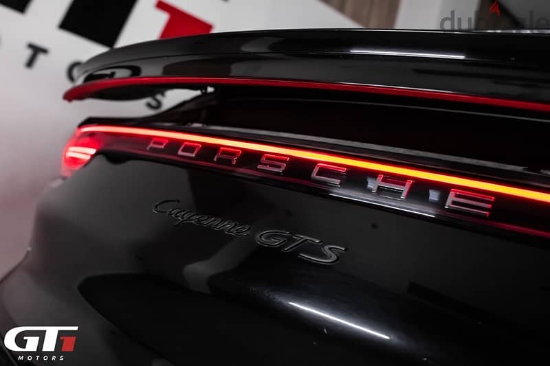 Porsche Cayenne GTS Coupe 2022 4