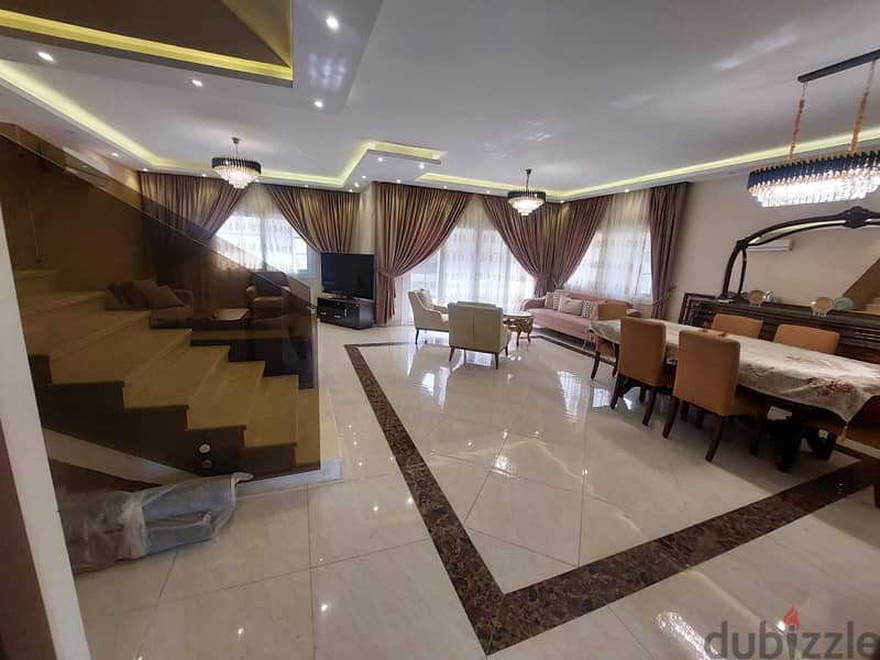 "The best furnished twin house villas for rent in Madinaty for a minimum duration of 6 months, featuring 3 modern bedrooms. " 5