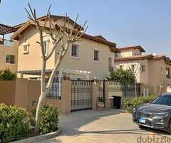 Villa For sale ( Standalone ) Prime location in Hyde Park New Cairo | فيلا للبيع 688م ستاندالون علي المعاينة في هايد بارك التجمع الخامس 0
