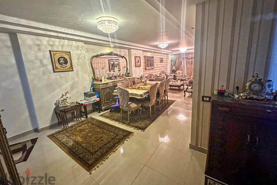 شقة ايجار في سيدي بشر في عمارة براند- 128 متر  شارع رئيسي إيجار سنوي 3
