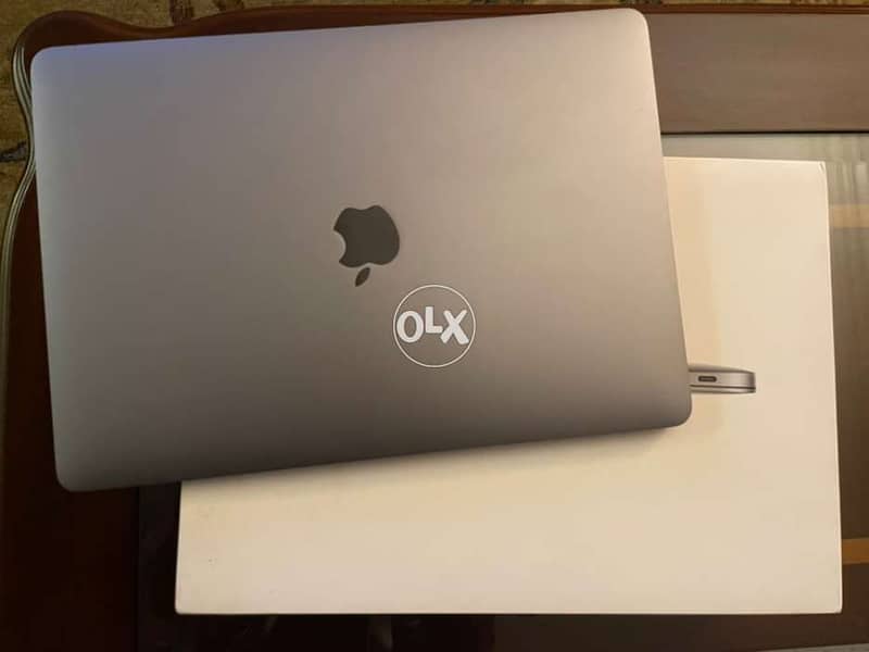 MacBook Air 0