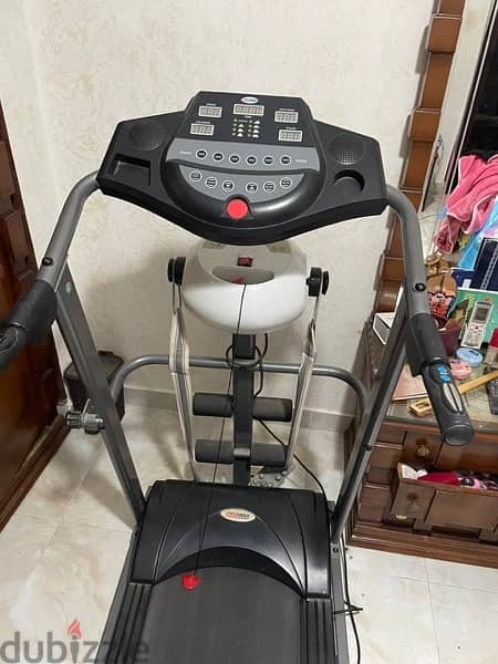 Treadmill Vega Max 3000 - Like New 1
