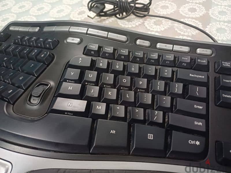 لوحة مفاتيح مايكروسوفت أصلية - Original Microsoft Keyboard 2