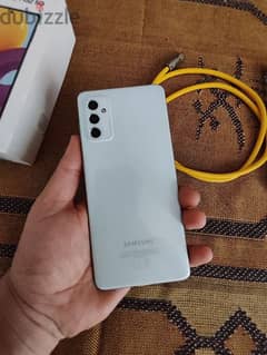 Samsung m52 5g with cover and airpods والكرتونه وكامل ملحقاته