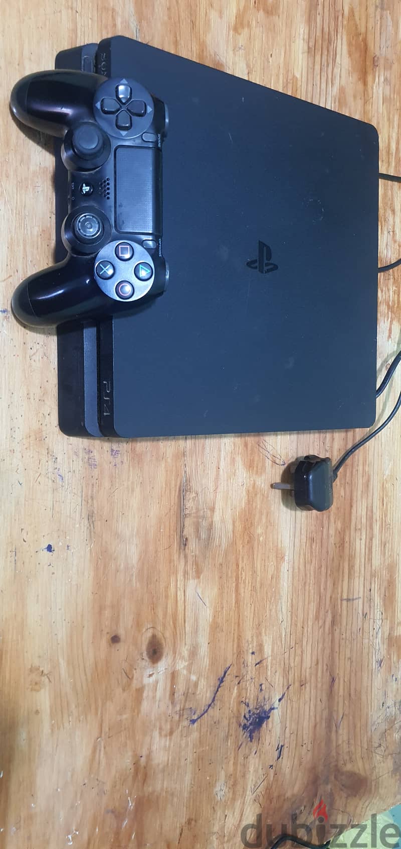 PlayStation 4 مع دراع أصلي 1