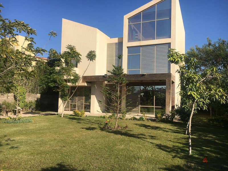Standalone Villa for Sale in Allgeria Beverly Hills 1