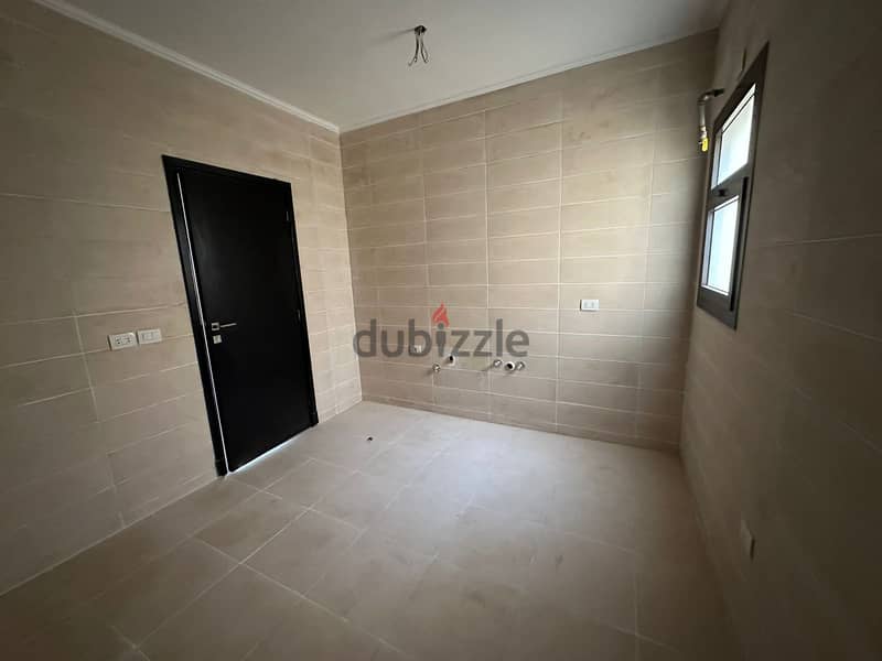 Under market price fully finished apartment with private garden 5