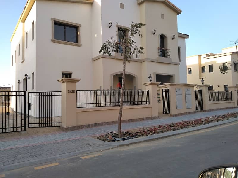 Standalone Villa 305 m Fully Finished with Prime Location for rent at Uptown Cairo 8