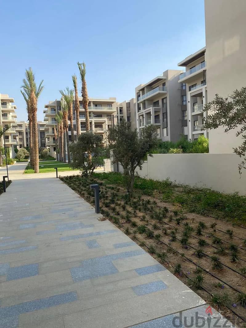 Apartment 180m fully finished for sale in The address East Compound, Fifth settlement with a distinctive view 4