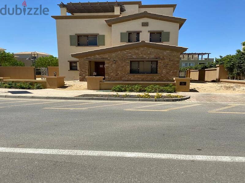 Fully finished Standalone Villa for sale at prime location in Mivida 1
