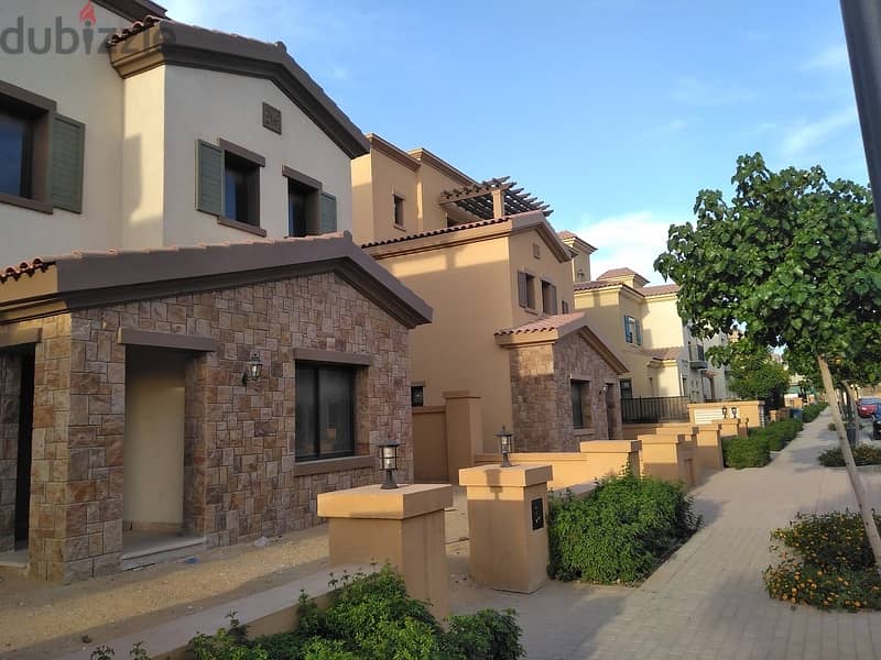 Fully finished Standalone Villa for sale at prime location in Mivida 2