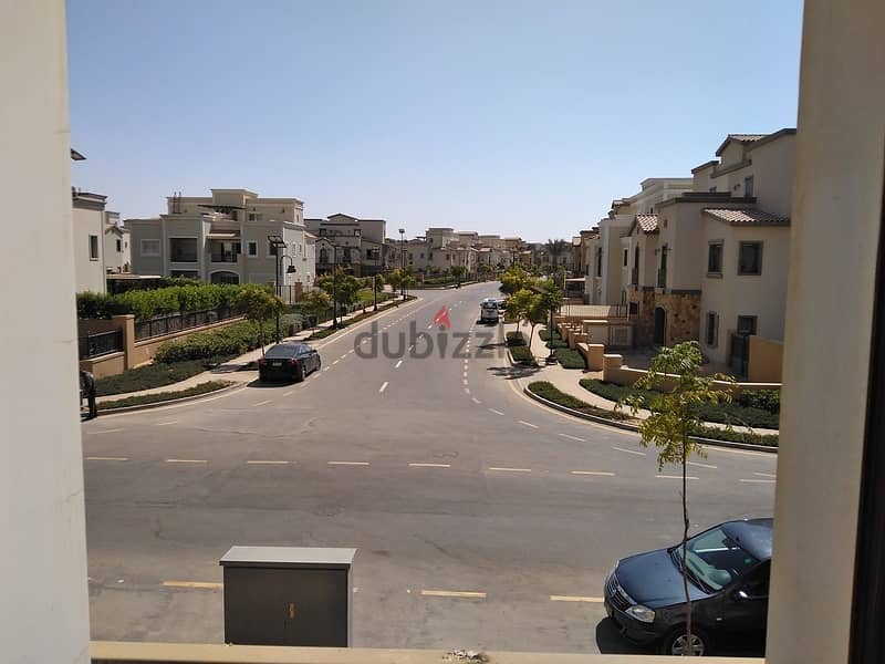 For rent Twinhouse  310m fully finished in Mivida | New Cairo 3
