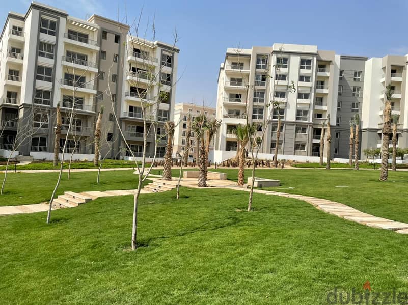 شقة للبيع في هايد بارك التجمع الخامس 5٪ مقدم فقط واقساط في موقع متميز جدا فيو مفتوح  Hyde Park New Cairo 4