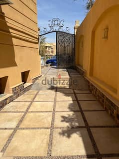 Roof apartment for sale at south academy new cairo