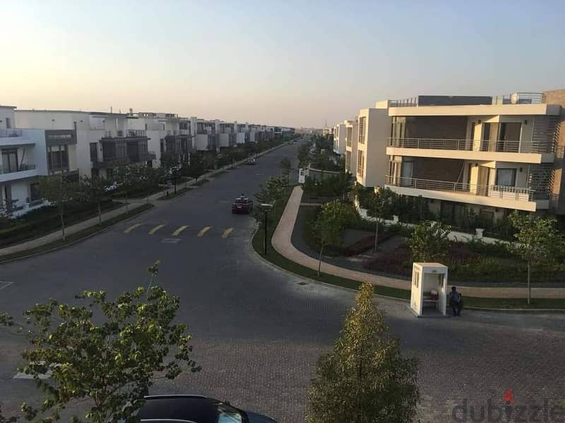 Apartment 115 m for sale in Taj City Compound, First Settlement, next to Madinaty, in front of Cairo International Airport, 70% discount installments 24