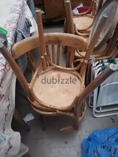 كرسي خشب 0
