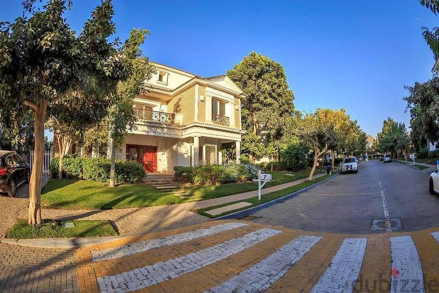 Villa for sale in Mountain view1 with installments فيلا للبيع داخل ماونتن فيو 1 التجمع بسعر قديم 4