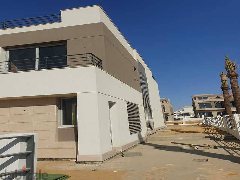 Twinhouse for Sale with Prime Location with Open Roof and Penthouse with 10% Down Payment over 8.5 Years in Palm Hills New Cairo 9
