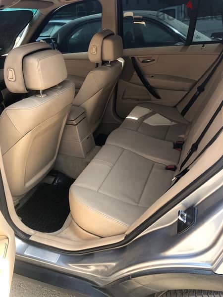 BMW X3 2010 3000CC  بي ام - اكس ٣ اعلي فئة 1