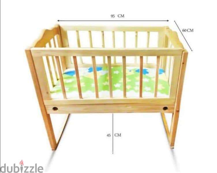 سرير أطفال للبيع استخدام بسيط و حالته جيدة جدا 1