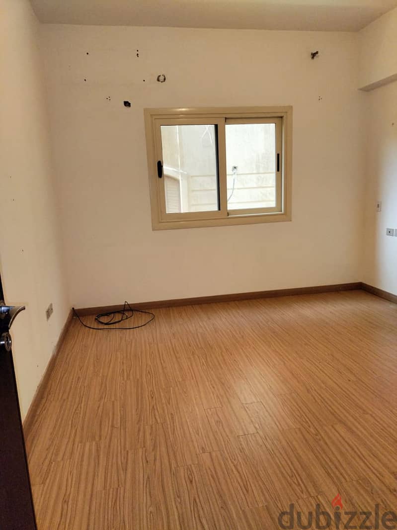 Apartment for sale in the south of the academy, near the 90th and Mustafa Kamel axis HDF room flooring Porcelain reception floors Nautical 2