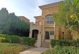 Twin house villa for sale, ready for inspection, in Stone Park, New Cairo, in front of Cairo Festival