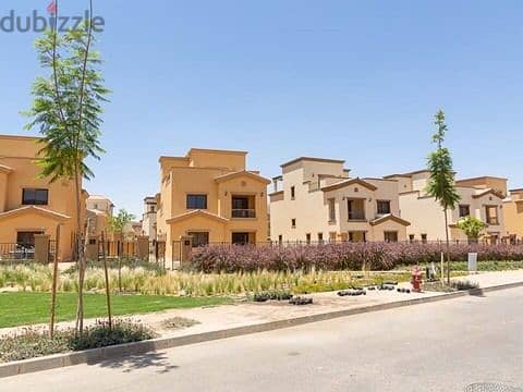 Villa for sale in prime location in new cairo Landscape View Hyde Park Compoundفيلا للبيع في لوكيشن مميز في التجمع الخامس فيو لاندسكيب كمبوند هايدبارك 4