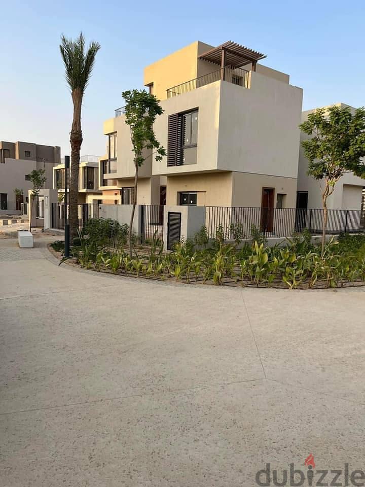 Townhouse for sale 221m in Sodic East Shorouk Compound next to Madinaty تاون هاوس للبيع 212م في كمبوند سوديك ايست الشروق بجوار مدينتي 4