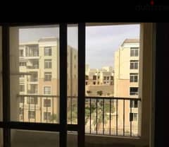 شقة ١٦٦م للبيع ٣ غرف بخصم على زيادة المقدم في كمبوند سراي sarai القاهرة الجديدة