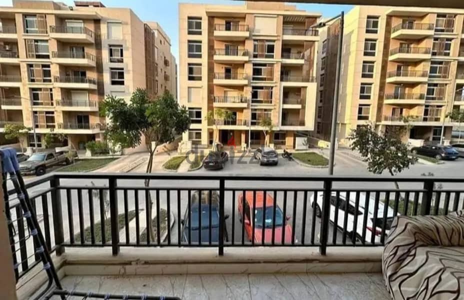 شقة ١٦٦م للبيع ٣ غرف بخصم على زيادة المقدم في كمبوند سراي sarai القاهرة الجديدة 1