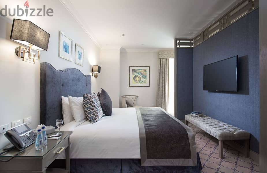 غرفة فندقية متشطبة بالفرش شراكة مع فندق كونكورد السلام بمقدم 10 % وتسهيلات في السداد بربح سنوي 2,000,000ج بالعقد 2