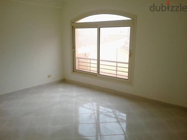 Townhouse 162m for sale in Telal Ain Sokhna telal ain sokhna - townhouse- A very distinctive panoramic view 2