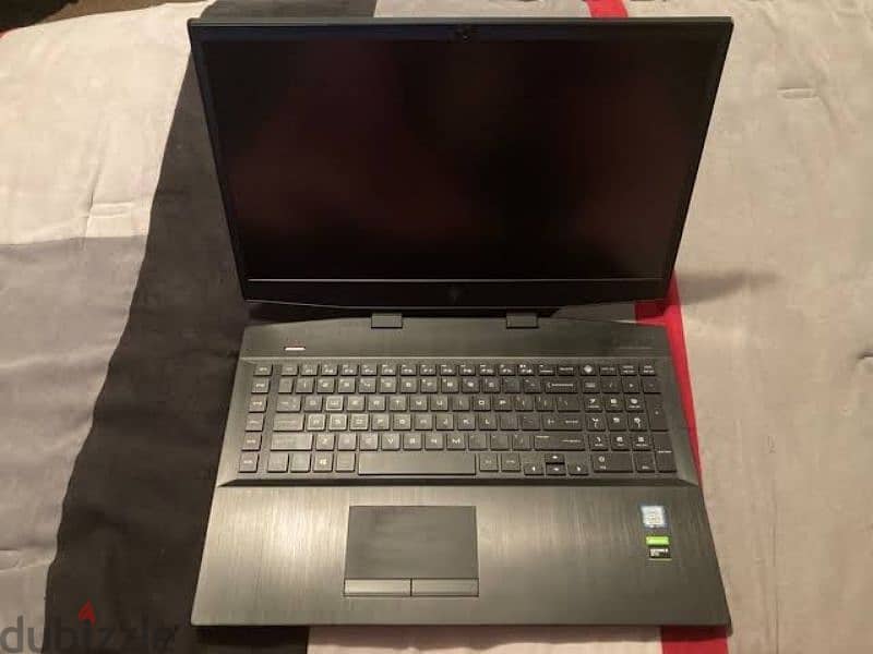 HP OMEN 17 1