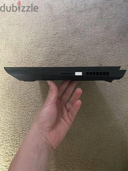 HP OMEN 17 5