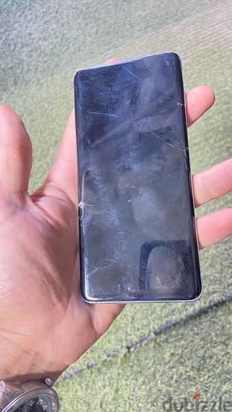 samsung s10 for sale with proken screen 1