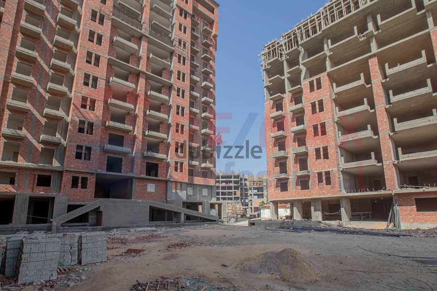 Own your apartment in Sawary Compound with open views of the landscape 9