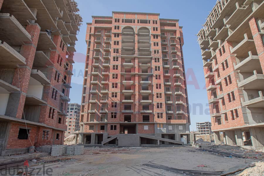 Own your apartment in Sawary Compound with open views of the landscape 11