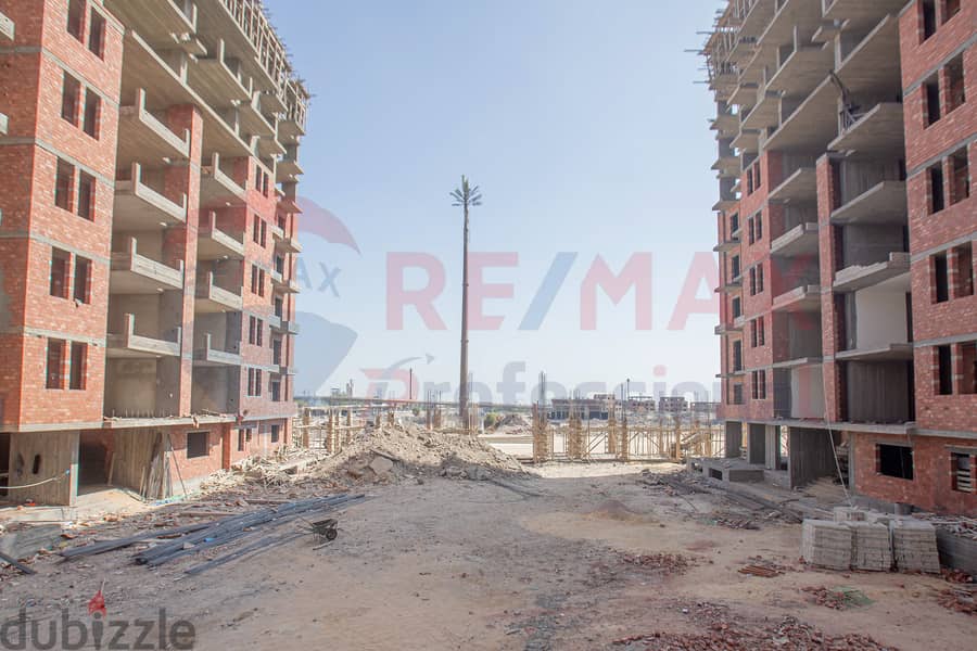 Own your apartment in Sawary Compound with open views of the landscape 13