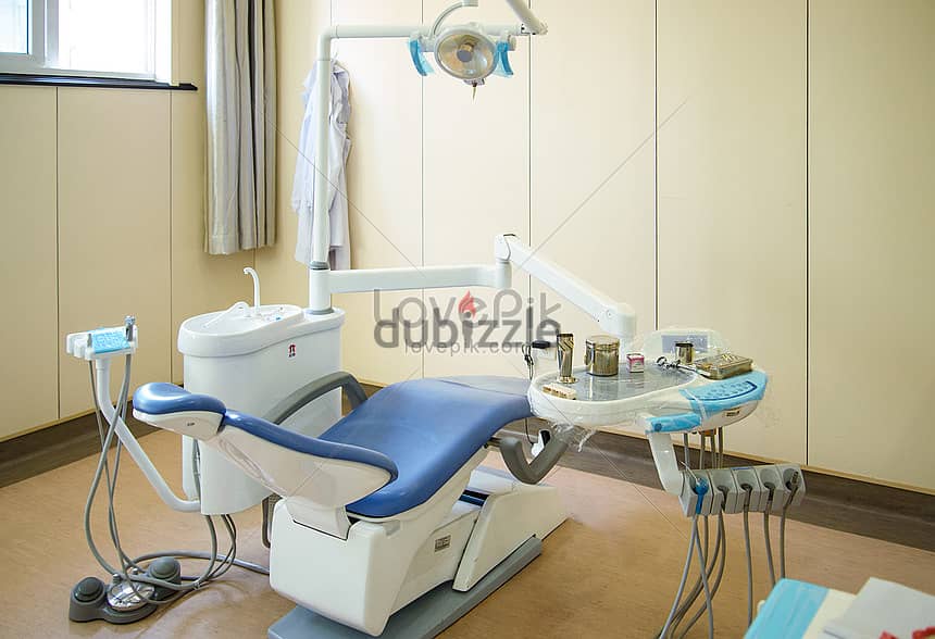A 44-meter dental clinic in the heart of the Fifth Settlement serving more than 12 compounds with more than 10,000 residential units in installments a 7