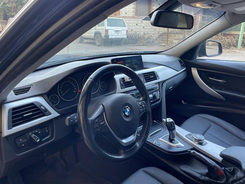 BMW 318 2018 5