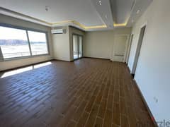 شقة للبيع الترا سوبر لوكس استلام فوري في كمبوند فيلدج جيت Village Gate مساحة 146 متر