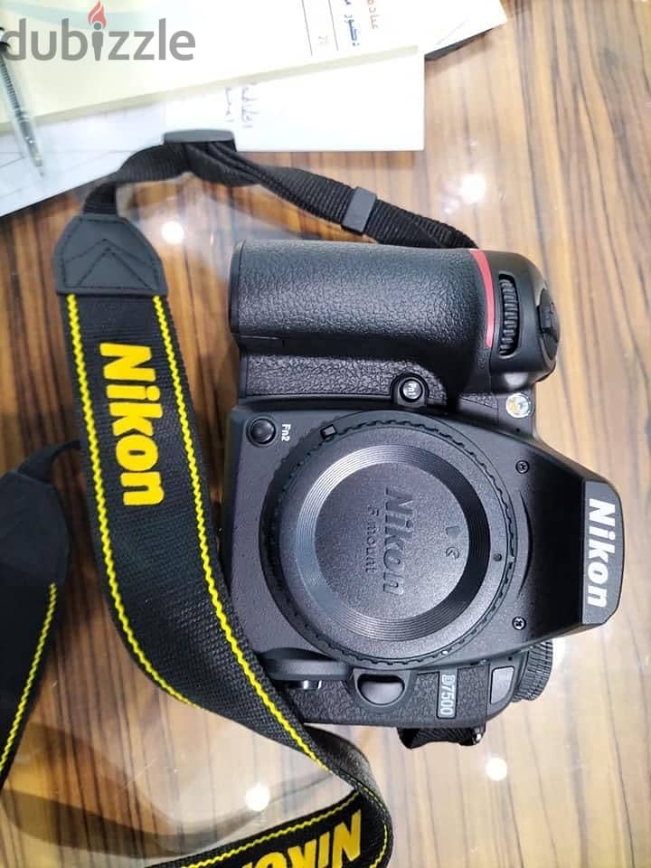 Nikon D7500 with 18-140 Lens 1