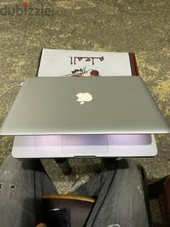 MacBook Air montery 2018